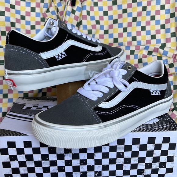Vans Men’s Skate Old Skool 
Reflective Black/Grey
VN0A5FCBN42
Sneakers - Picture 9 of 16